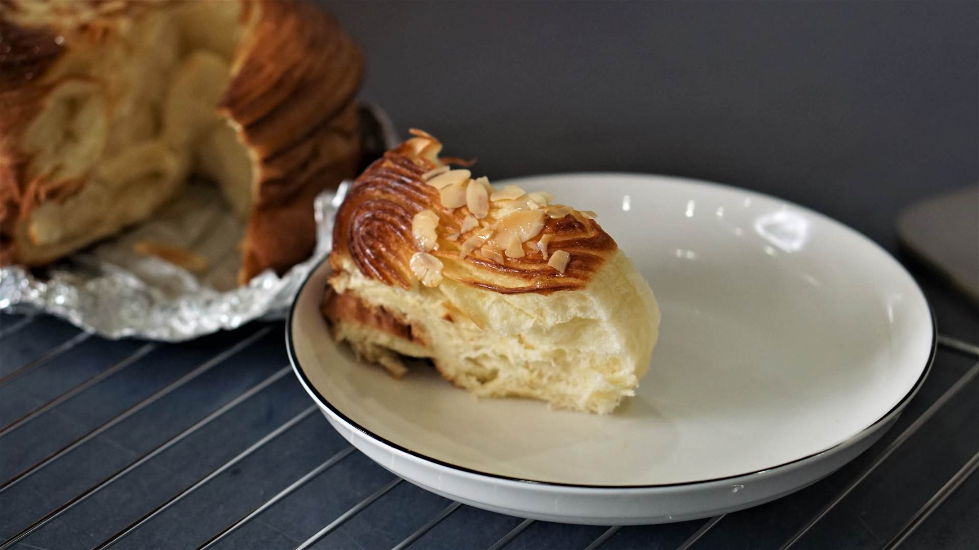 烘焙烤箱该如何选择,烘焙小白要准备哪些食材