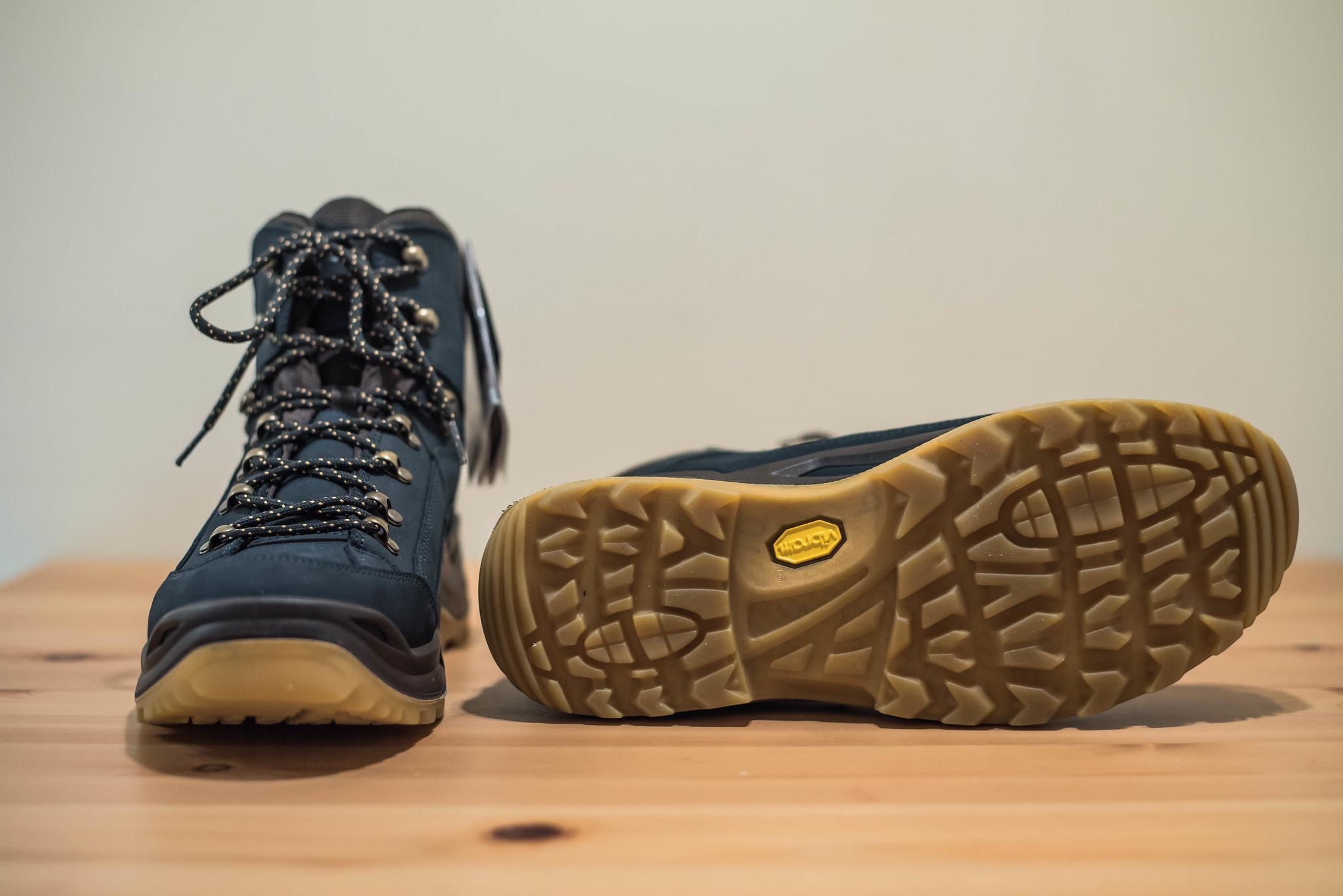 德国lowa登山鞋武汉店,lowo户外登山鞋开箱评测