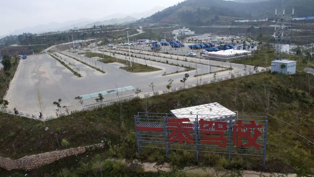 亏损2亿，负债11亿，曾经称霸西南的一乘驾校走上下坡路？