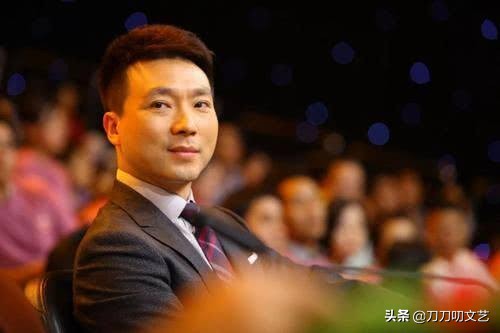 康辉简介及父母资料,康辉谈及自己唯一的遗憾