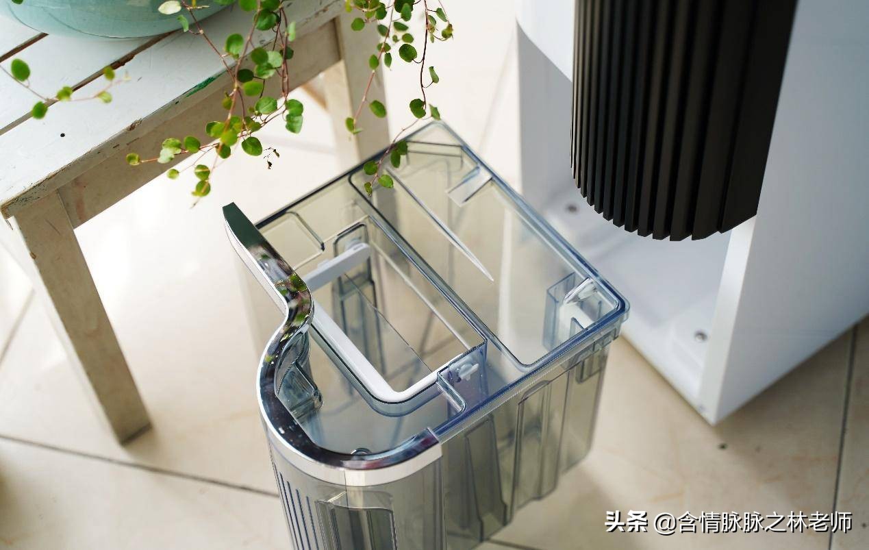 家里潮湿抽湿机,下雨家里潮湿用什么除湿机