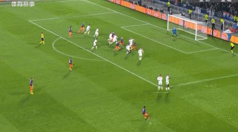 里昂三比一曼城,里昂淘汰曼城晋级四强