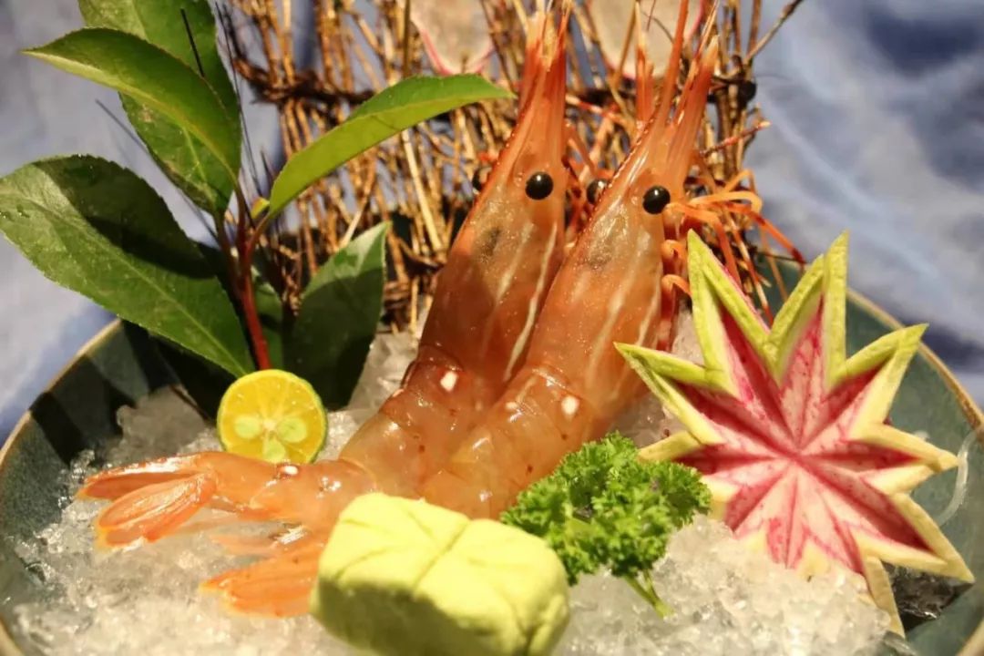 渔川禾日料周年庆｜折扣、礼品、免单，你想要的福利这里全都有