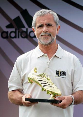 盖德穆勒单赛季德甲进球纪录,足球100大球星排名穆勒