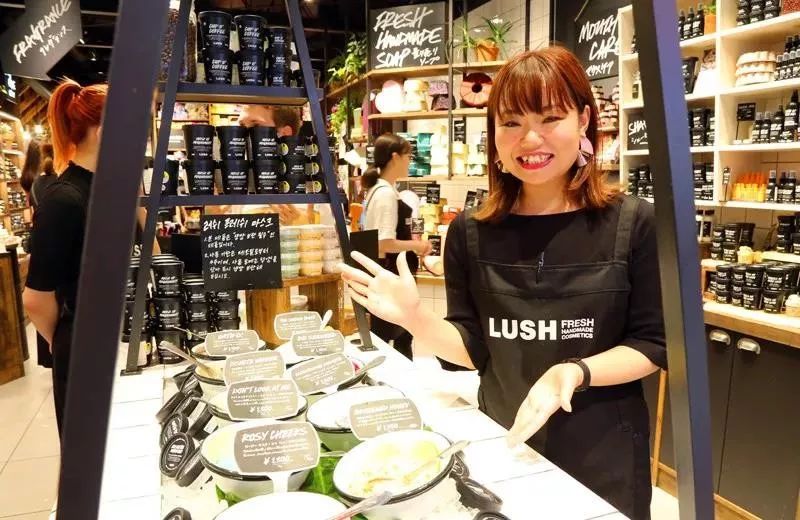 在大阪，有了这份购物指南，你只需准备好钱