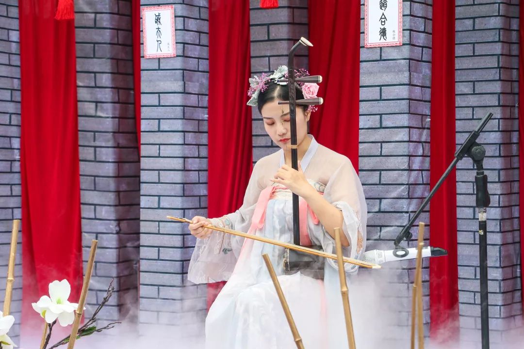 成都屋头串串香,老成都屋头串串