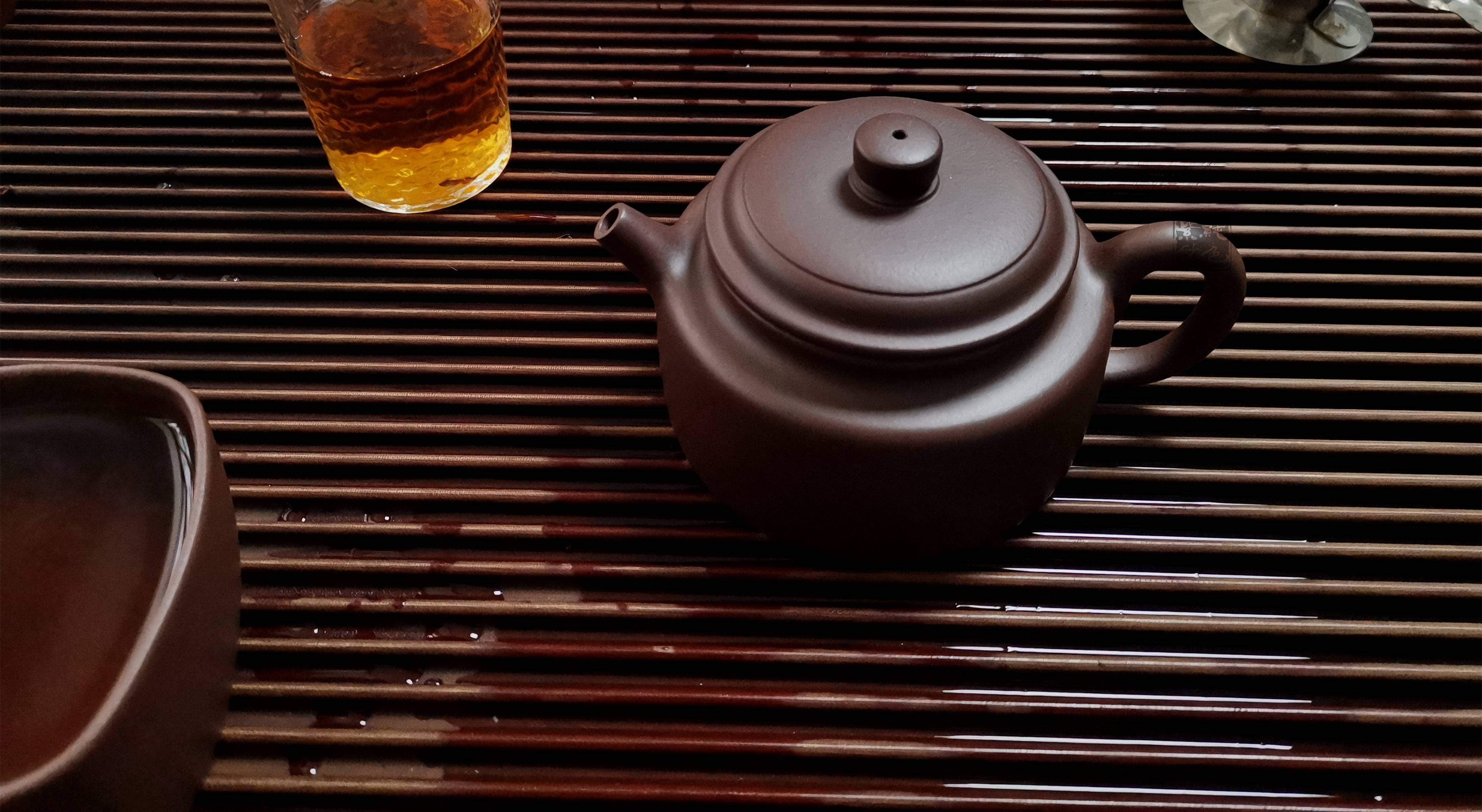 新手紫砂壶入手什么壶型,新人第一个紫砂壶做什么