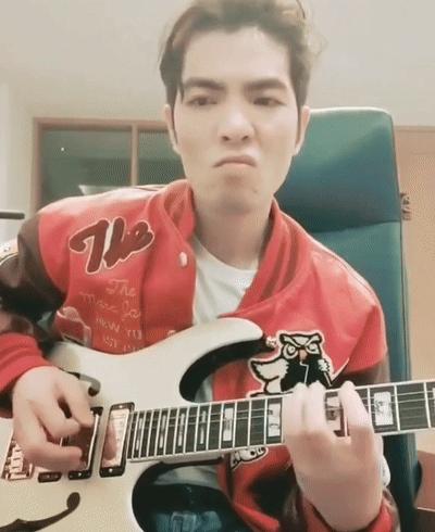 萧敬腾雨神在哪里求婚,雨神萧敬腾当爱已成往事