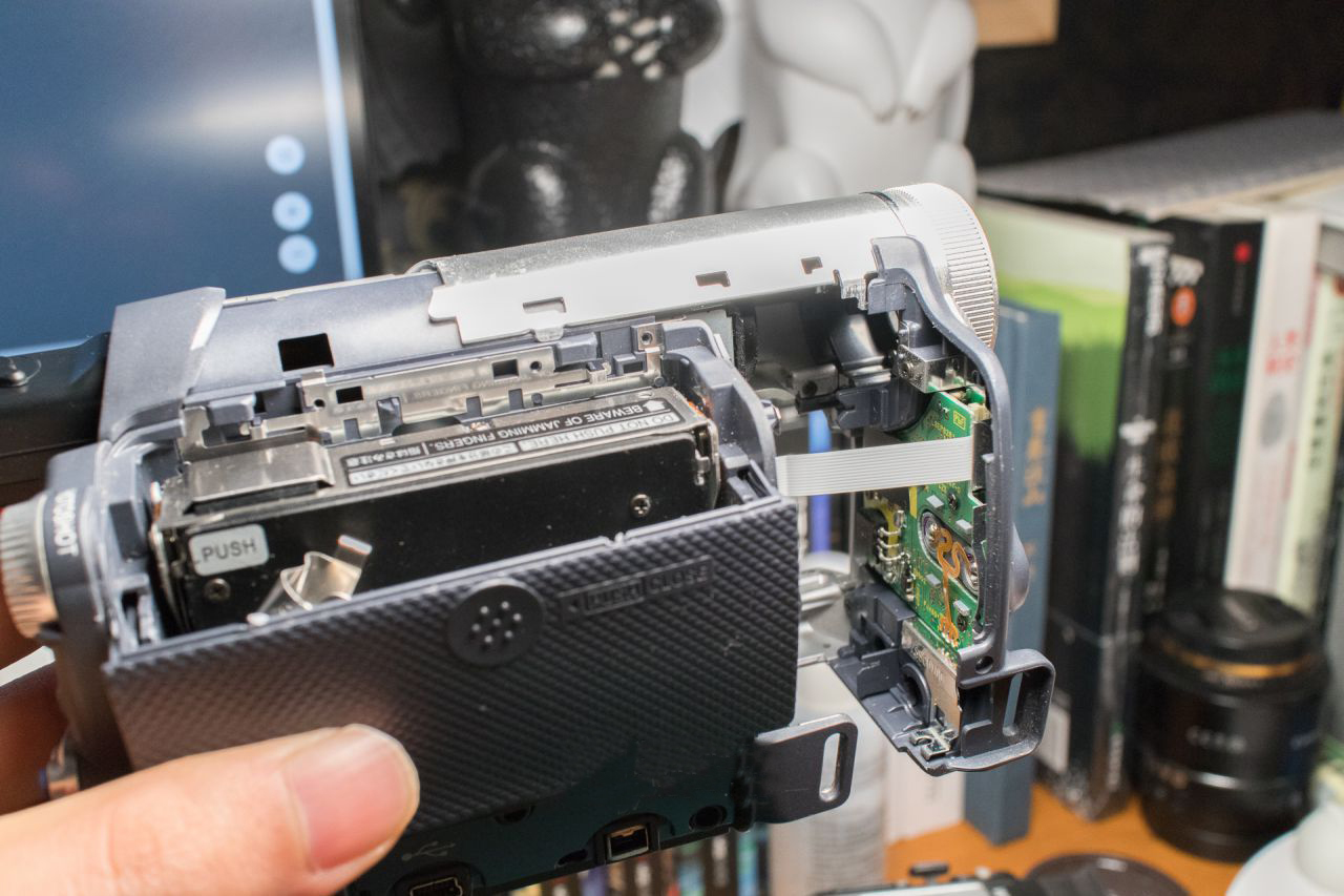 老款磁带dv摄像机工作原理,手持dv磁带摄像机