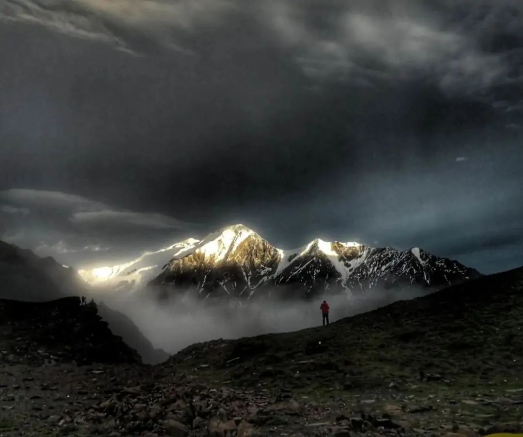 点赞他们的高光时刻,大家用手机拍出过什么好看的照片