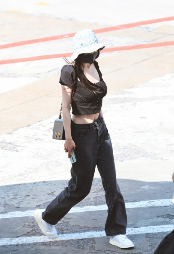 杨幂穿衣服好看的秘诀,杨幂惊艳的穿衣打扮