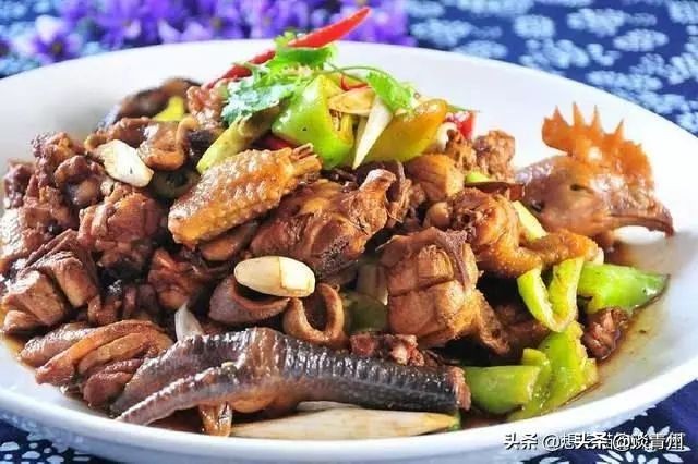 娼嶅潑涓存湊鐗硅壊缇庨,娼嶅潑鍗庡鑹瓙缇庨