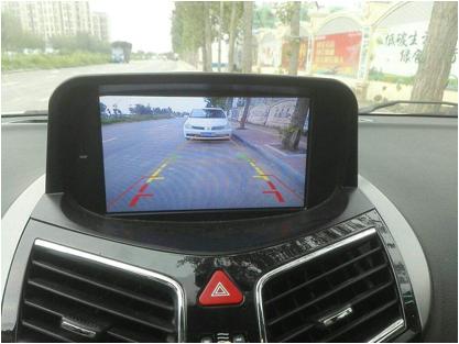 倒车影像辅助线两边的线怎么看,倒车影像辅助线如何看