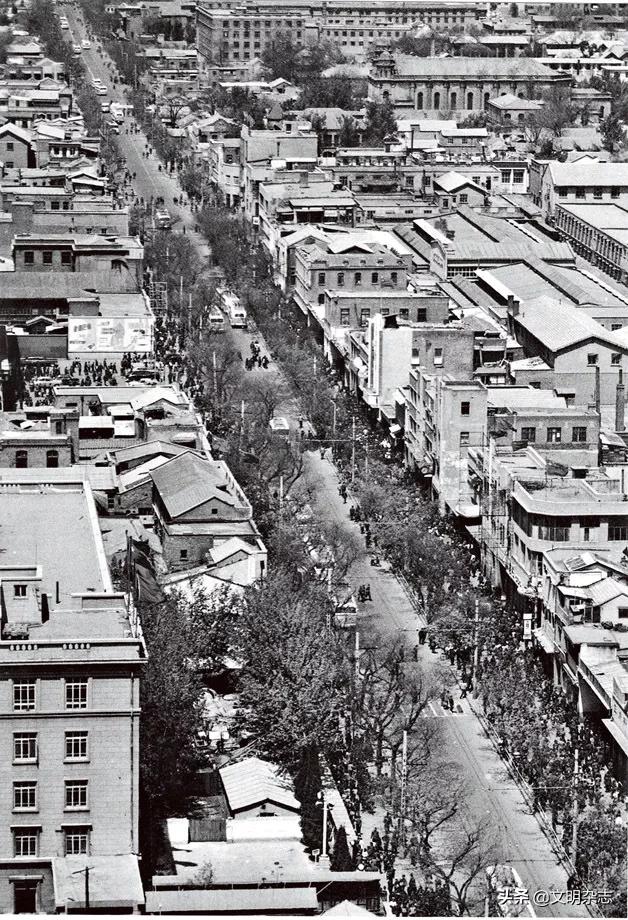 如斯岁月,如斯岁月一路芳华的意思