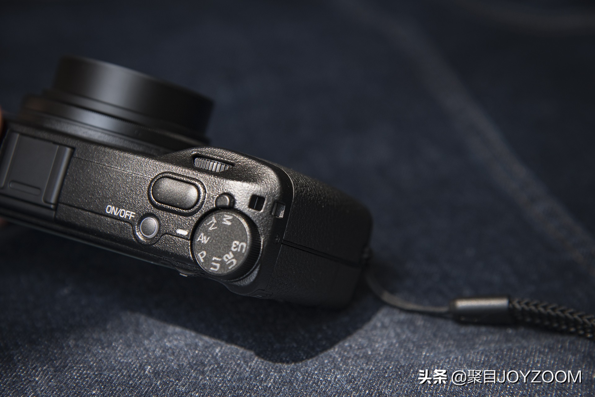 聚目体验丨最近有点儿红的街拍利器：理光GRIII入手体验