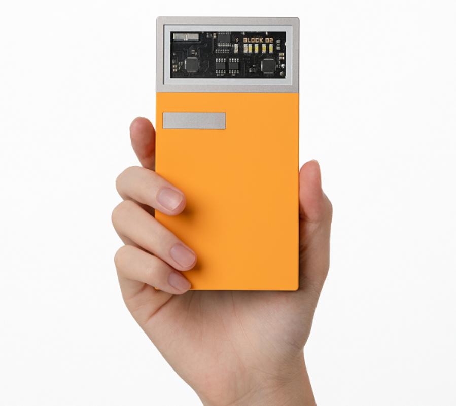 iphone13到底该不该买原装充电器,iphone13有没有充电器