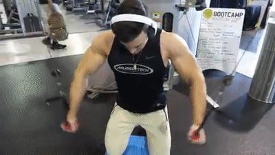 徒手健身真的能练出肌肉吗,如何在家徒手健身更快成肌肉男