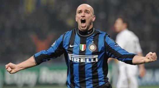 抢球机器——三十年看球之抢断型后腰