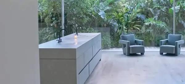 李佳琦豪宅,网友评论李佳琦豪宅上亿