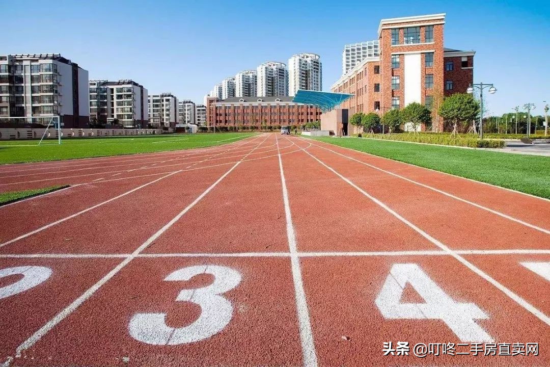 大连湾周水子小学元旦,周水子小学大连湾校区