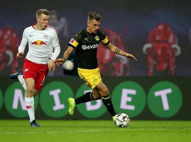 萨尔茨堡红牛接班阿贾克斯，“欧洲黑店”疯狂抢钱