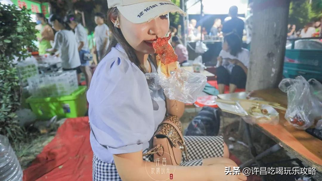 许昌学院南门好停车吗,许昌学院南门附近美食