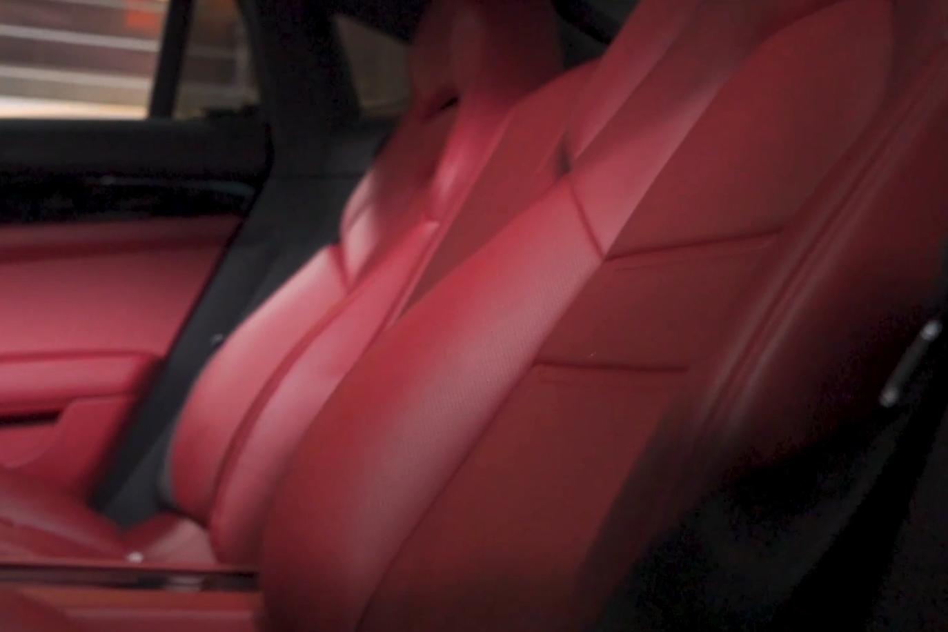 保时捷panamera4行政加长版混动评测,保时捷panamera4行政加长版驾驶感受