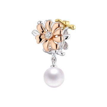 李易峰倾情演绎六福珠宝2020「DearQ」：爱我的女生很美哟