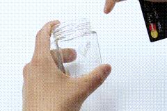 怎么去除粘胶最简单方法,去除衣服上残留的顽固粘胶