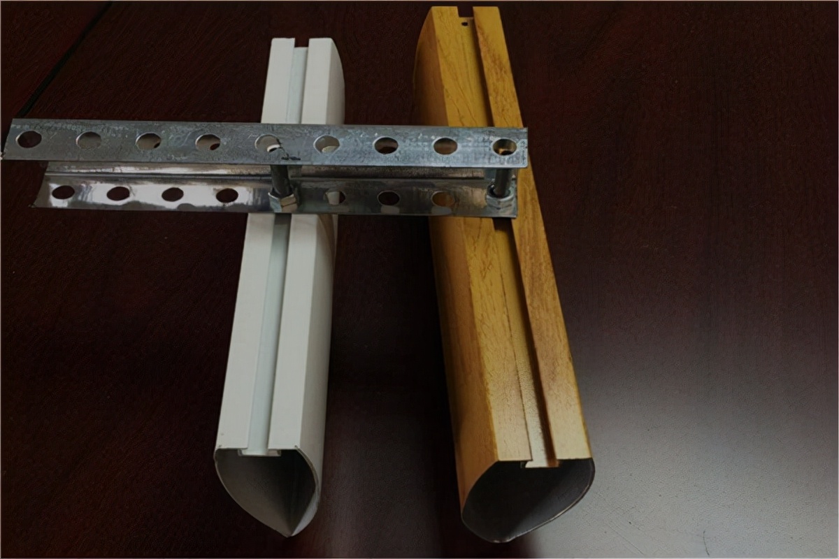 铝方通厂家联系方式,v型铝单板源头厂家