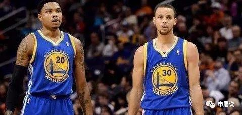 库里和伦纳德单挑谁能赢,勇士对阵猛龙库里上脚球鞋