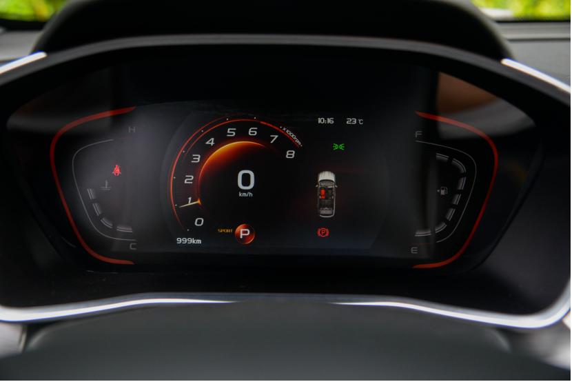 吉利缤越国产小钢炮贴车模,国产小钢炮吉利缤越pro