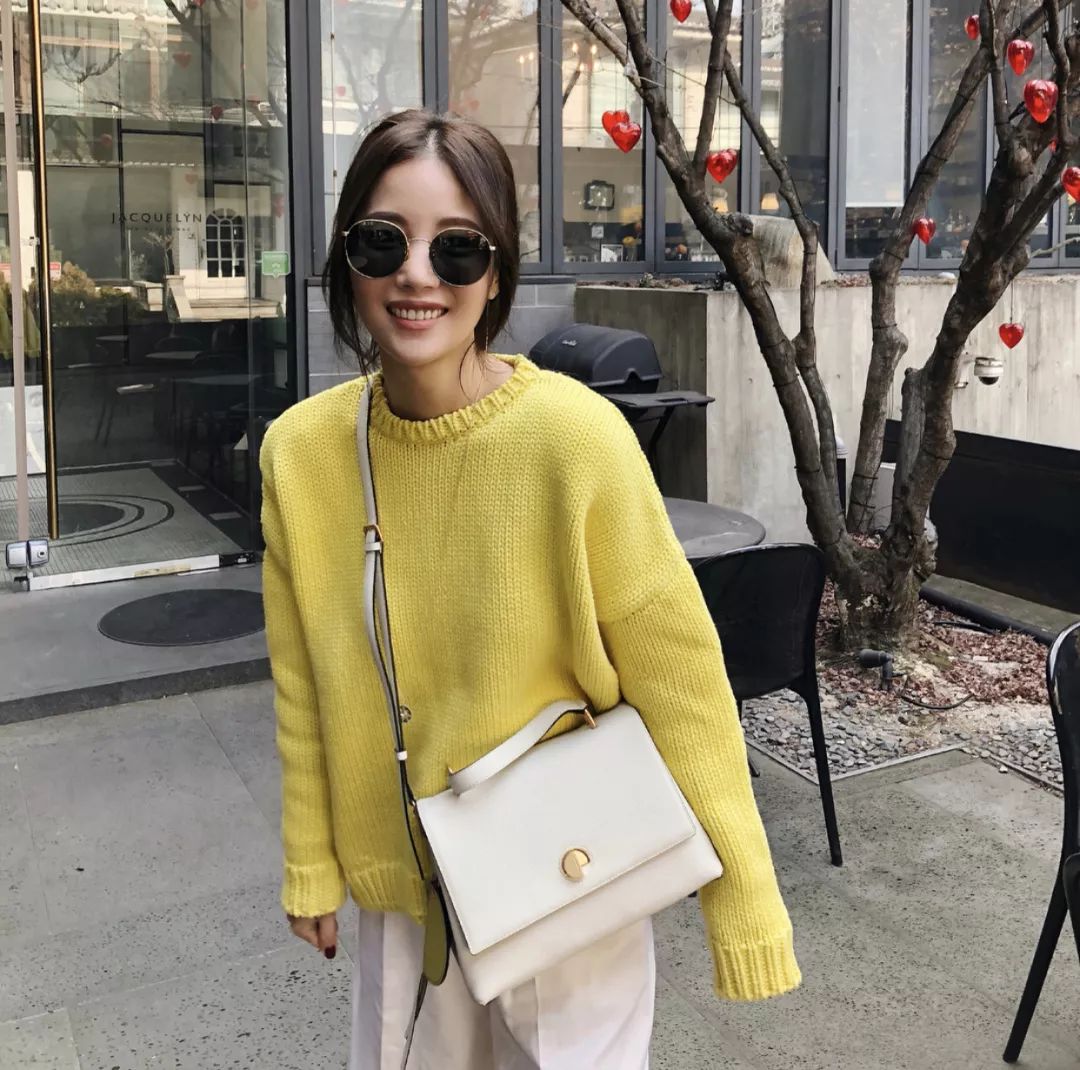 欧美时尚博主穿搭示范冬,韩系慵懒风冬季穿搭博主