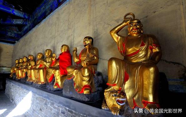 鲁迅东方美神老照片,鲁迅先生的倒坐观音像