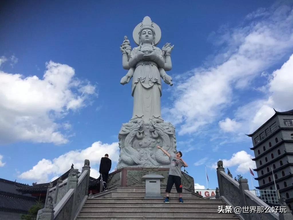 斥资3个亿，国外竟有个山寨中华古城：北京鼓楼、兵马俑……