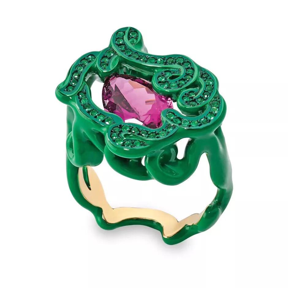 索朗芝珠宝怎么样,欧美品牌圣诞帽珠宝首饰