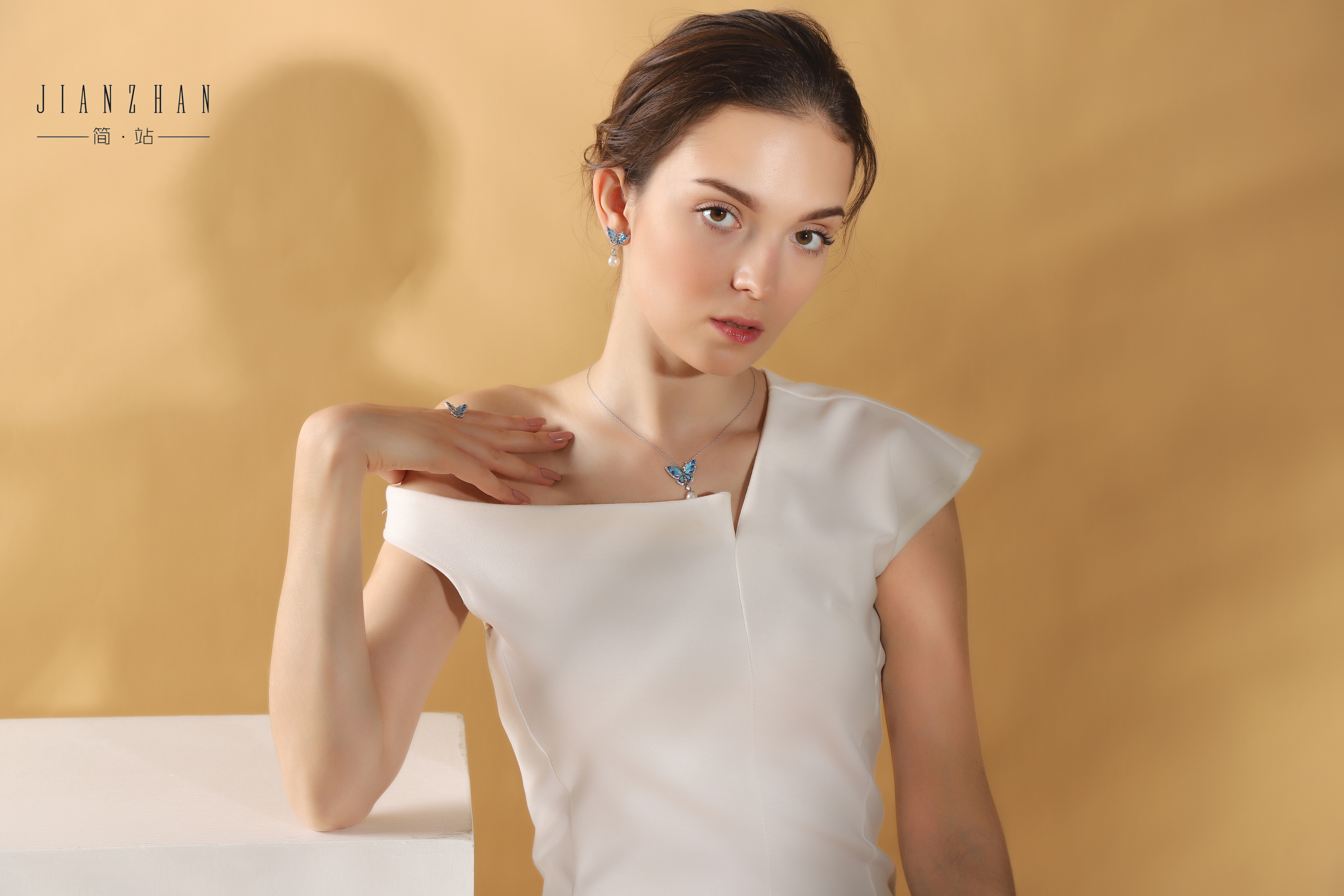 精品首饰加盟店,加盟潮流首饰连锁店