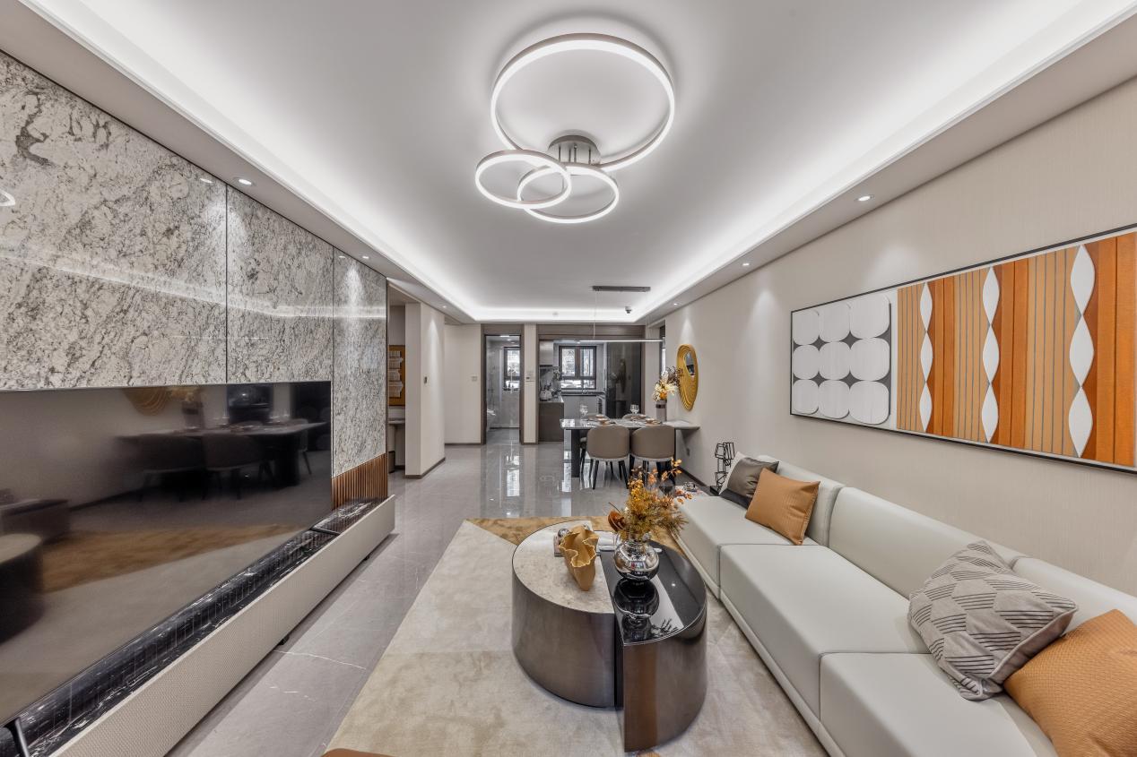 长春龙湖天璞和龙湖昱城哪个好,长春龙湖天璞是精装么