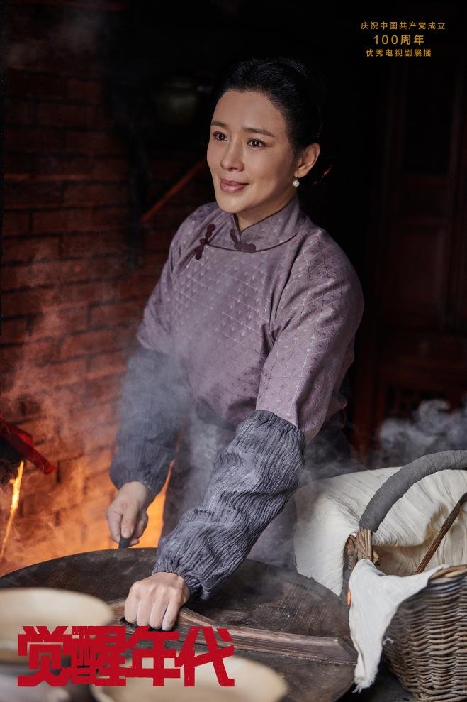 红粉世家开播17年，女主美貌翻车，男主发福演爸爸，女配跻身一线