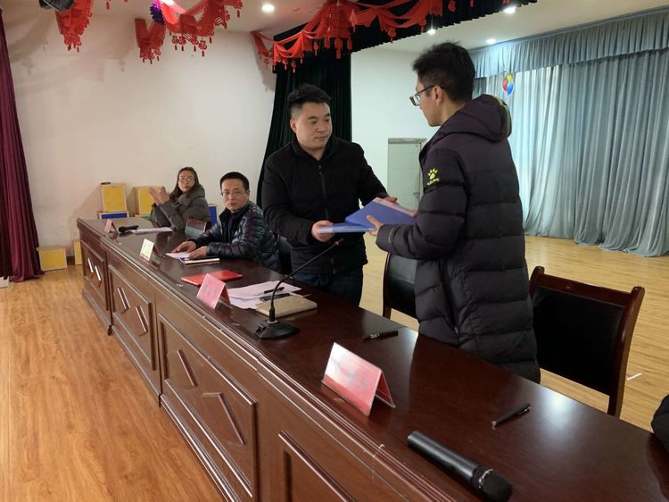 一校一品足球操,孝南区实验小学一校一品活动