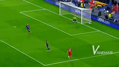 说到足球你想到了谁原版,提到足球你会想到什么