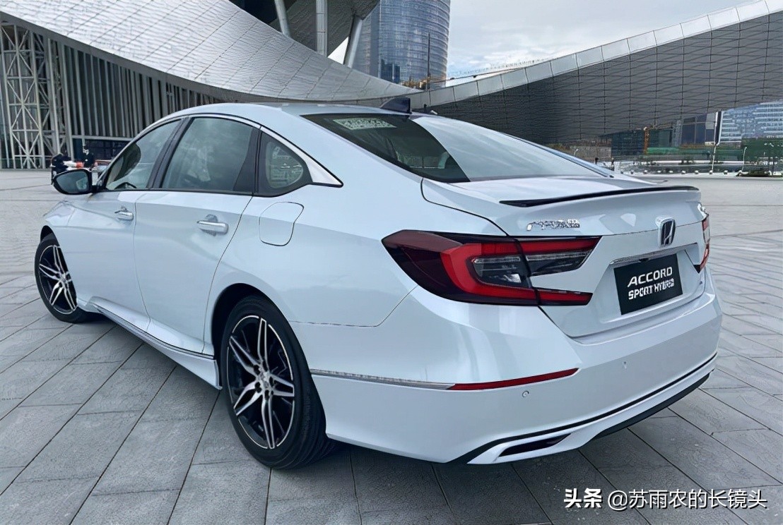 全新本田雅阁感受,全新雅阁锐混动