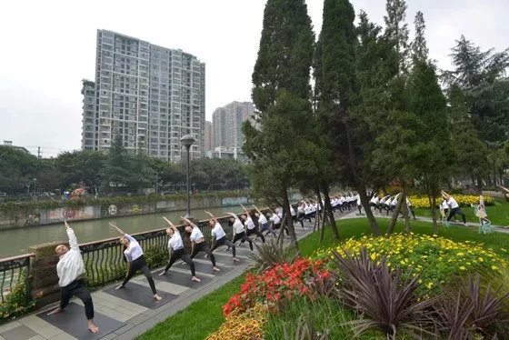 前所未有开新篇成都建设大美公园城市