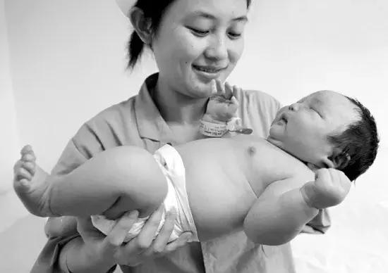 巨大儿的原因和危害,巨大儿母亲有哪些危害