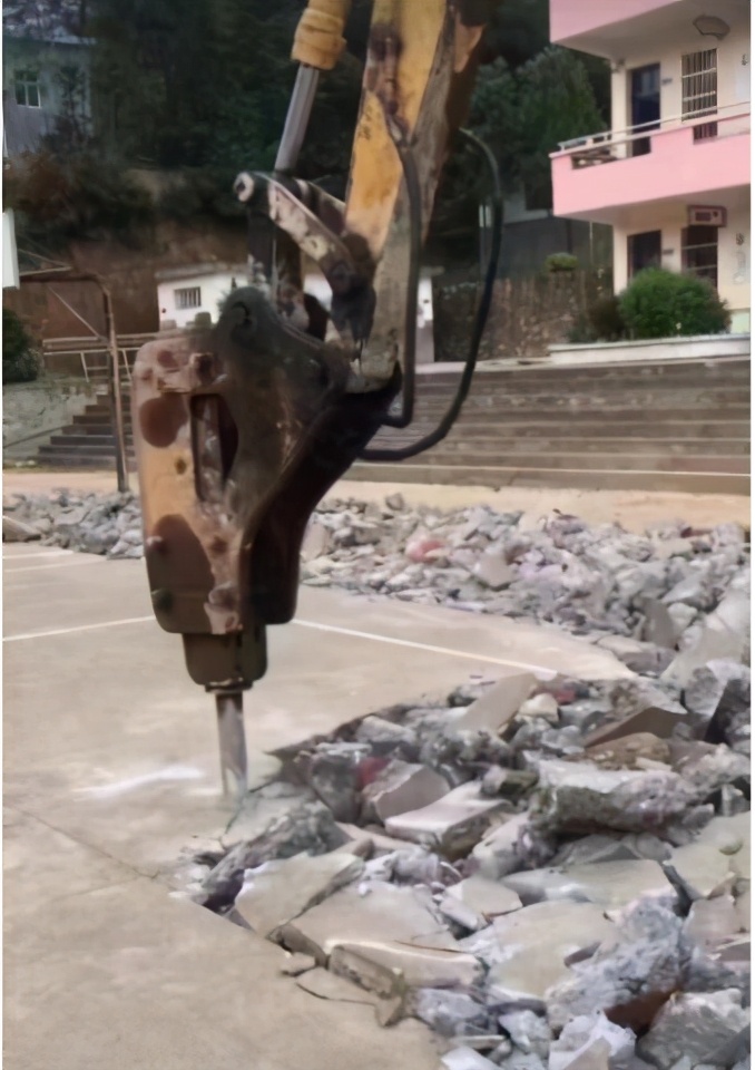 商家挂横幅搞笑段子,段子手商家挂横幅