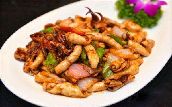 大连国庆旅游攻略美食推荐,国庆旅游自驾路线推荐大连