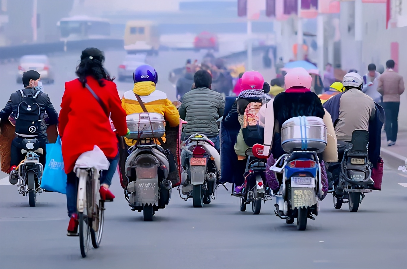 电动车48伏60安能跑多少公里,电动车48伏至70伏通用