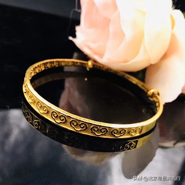 典当黄金首饰典当行是怎么操作的,黄金首饰典当正规店