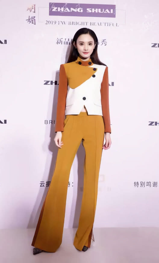 最近Puma的“脏橘鞋”火了，比匡威好穿比耐克便宜！潮人都穿