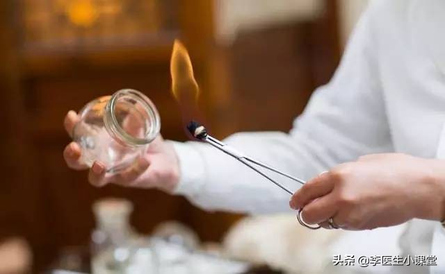 拔罐后罐印上有白点怎么回事,拔罐出现淤青是怎么回事